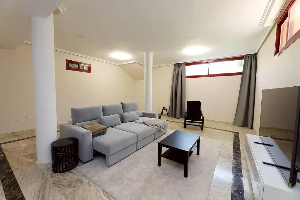 Family Villa In Private Urbanisation With Large Community Pool Benalmadena Spain
