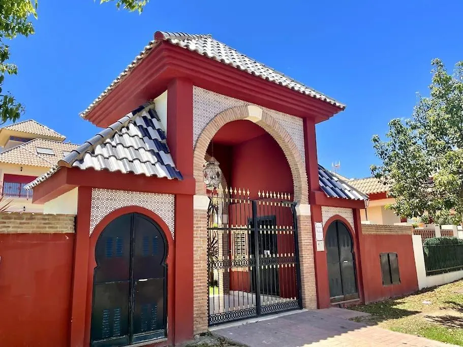 Family Villa In Private Urbanisation With Large Community Pool Benalmadena